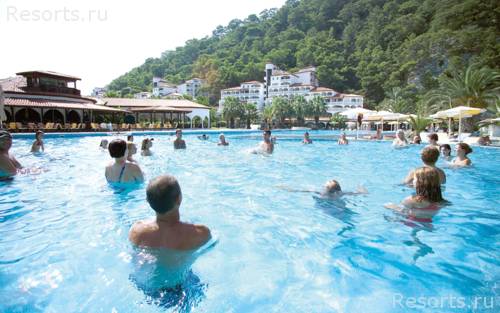 Joy Kiris World Hotel 2